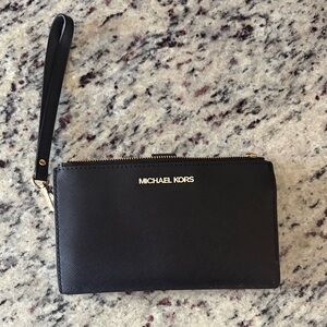 Michael Kors Elegant Black Wristlet
